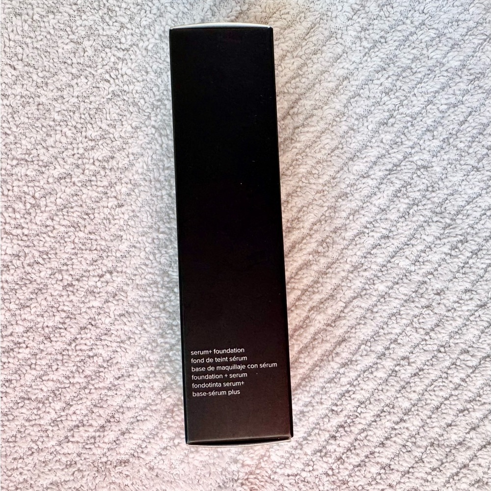 Younique Touch Serum Foundation in Scarlet - Picture 8 of 8